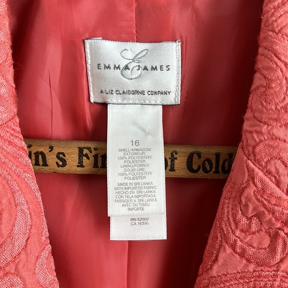 Size 16 Emma James Blazer (Coral) - Picture 5 of 5